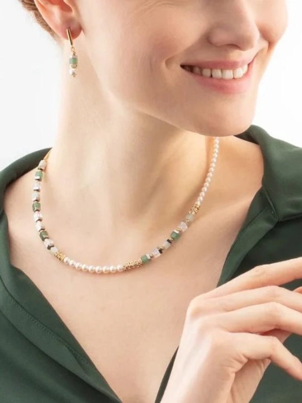 NEW✨ COEUR DE LION Precious Fusion Offset Necklace Gold Green Swarovski - Picture 2 of 8